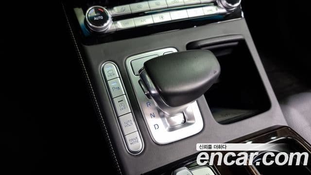 Genesis G90 Luxury, 2021 9