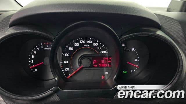 Kia Ray Special, 2013 8