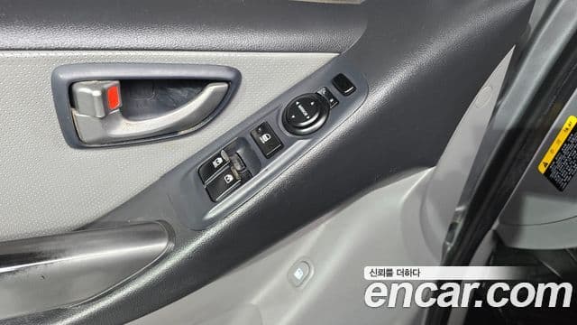 Hyundai The / новый New Grand Starex Modern, 2019 18