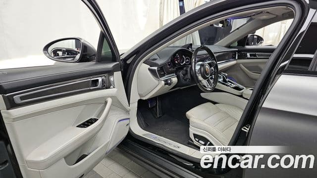 Porsche Panamera (971) 2.9 4S, 2018 10