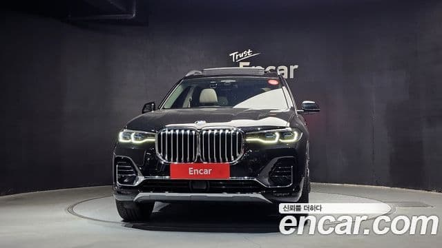 BMW X7 (G07) xDrive 40i Design Pure Excellence 7인승, 2022 3