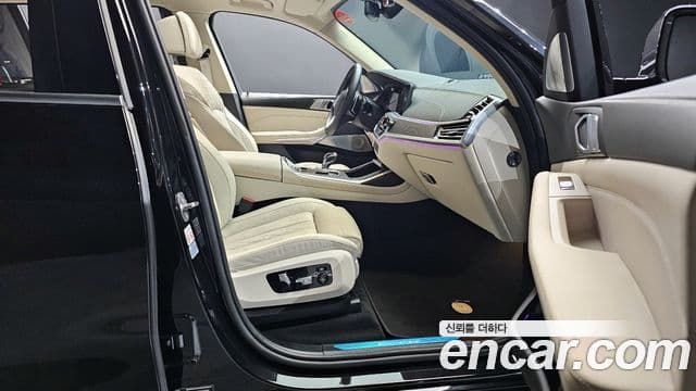 BMW X7 (G07) xDrive 40i Design Pure Excellence 7인승, 2022 10