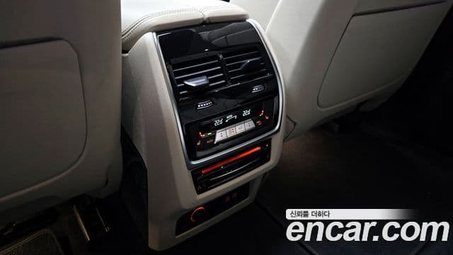 BMW X7 (G07) xDrive 40i Design Pure Excellence 7인승, 2022 17