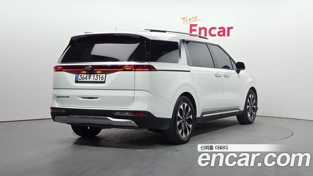 Kia Carnival 4세대 Signature, 2021 2