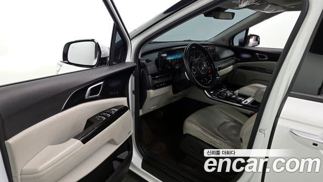 Kia Carnival 4세대 Signature, 2021 10