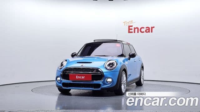 Mini Cooper S 3세대, 2017 3