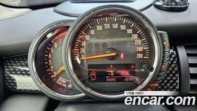 Mini Cooper S 3세대, 2017 8