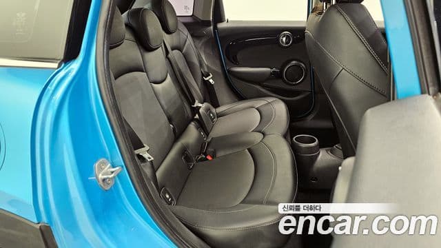 Mini Cooper S 3세대, 2017 12