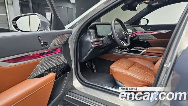 BMW 7시리즈 (G70) 750e xDrive M Sport, 2024 10
