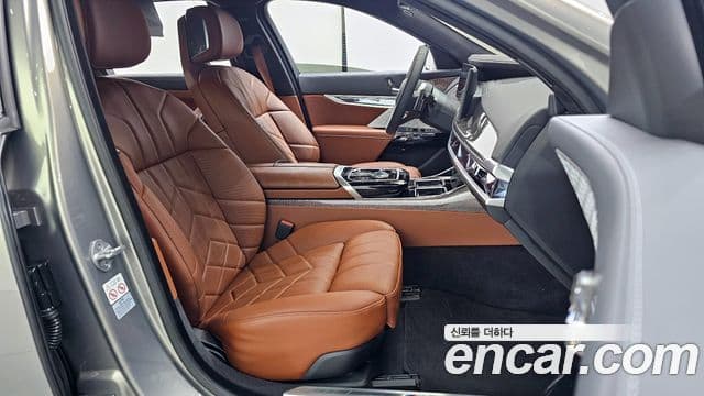 BMW 7시리즈 (G70) 750e xDrive M Sport, 2024 11