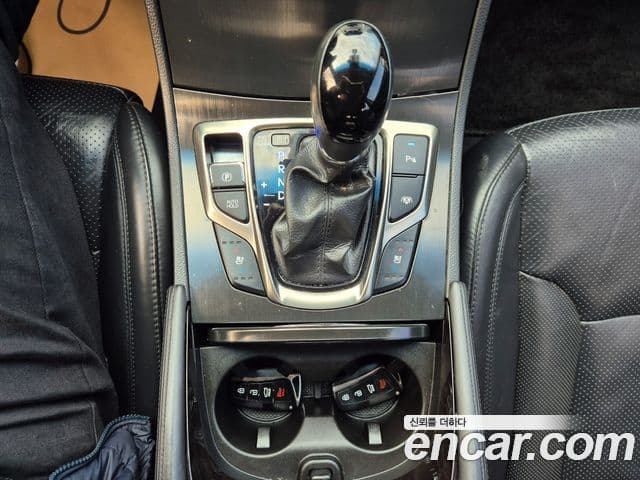 Hyundai Grandeur HG Exclusive, 2014 11