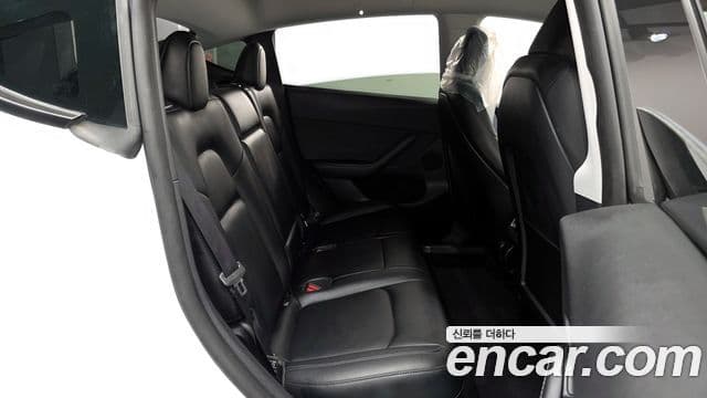 Tesla модель Y, 2023 12