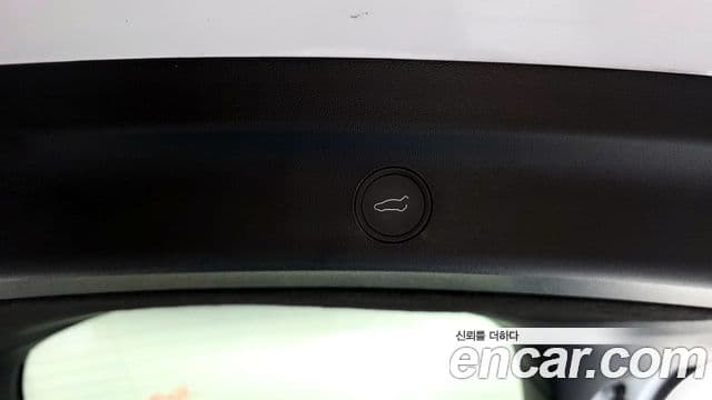 Tesla модель Y, 2023 20