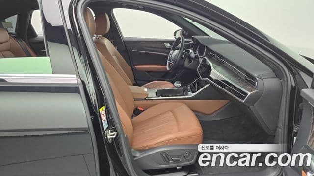 Audi A6 (C8) Premium, 2023 11