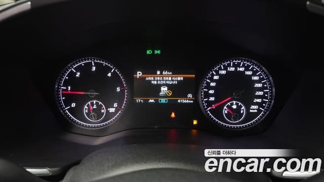 Hyundai The / новый New Santa Fe Exclusive, 2023 8