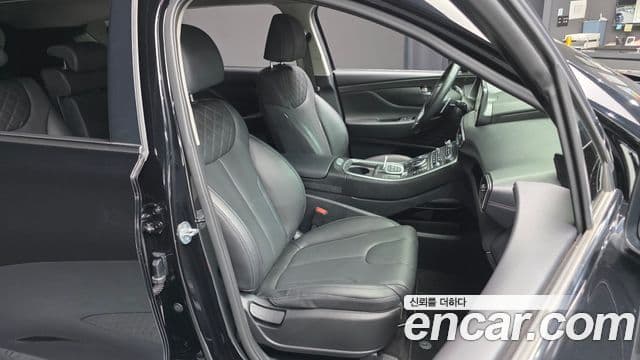 Hyundai The / новый New Santa Fe Exclusive, 2023 10