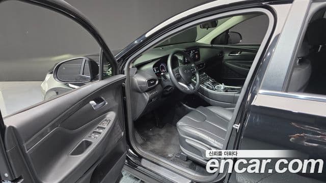 Hyundai The / новый New Santa Fe Exclusive, 2023 11