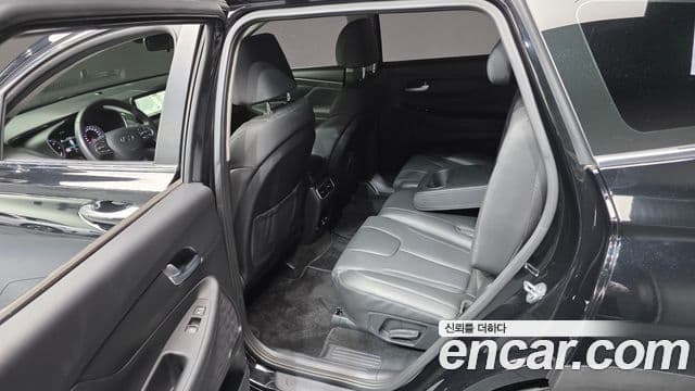 Hyundai The / новый New Santa Fe Exclusive, 2023 12