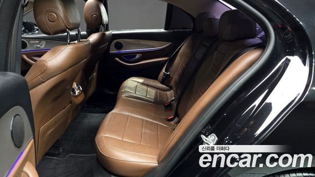 Mercedes-Benz E-класс W213 Avantgarde, 2017 12