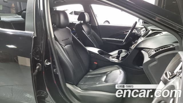 Hyundai Grandeur HG Executive, 2012 10