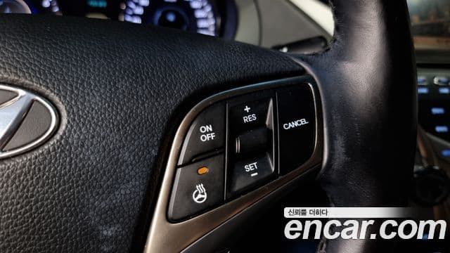 Hyundai Grandeur HG Executive, 2012 20