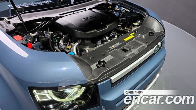 Land Rover Defender (L663) 110 D300 HSE, 2022 6