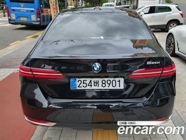BMW 5시리즈 (G60), 2025 4
