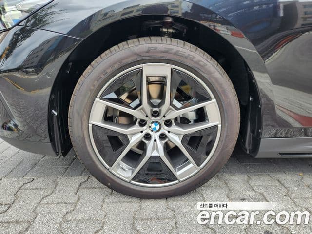 BMW 5시리즈 (G60), 2025 все фото