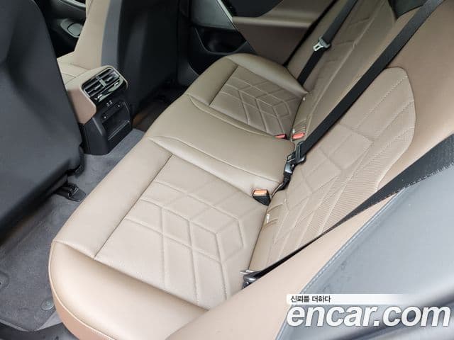 BMW 5시리즈 (G60), 2025 16