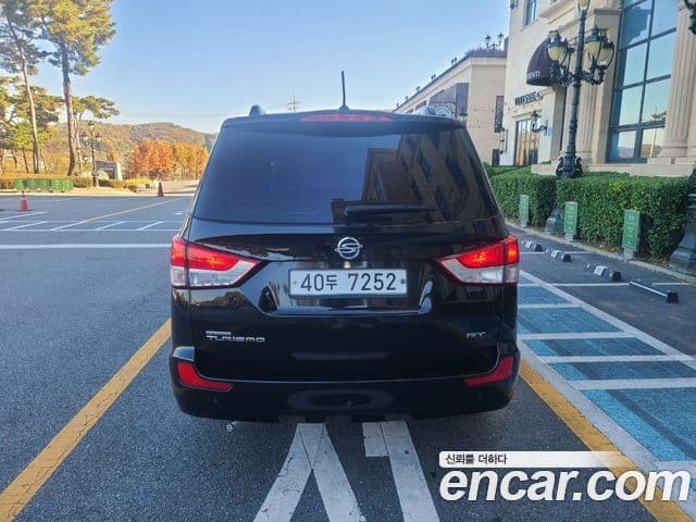 KG모빌리티(SsangYong) Korando 투리스모 4WD GT 9인승, 2014 4