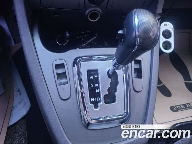 KG모빌리티(SsangYong) Korando 투리스모 4WD GT 9인승, 2014 9