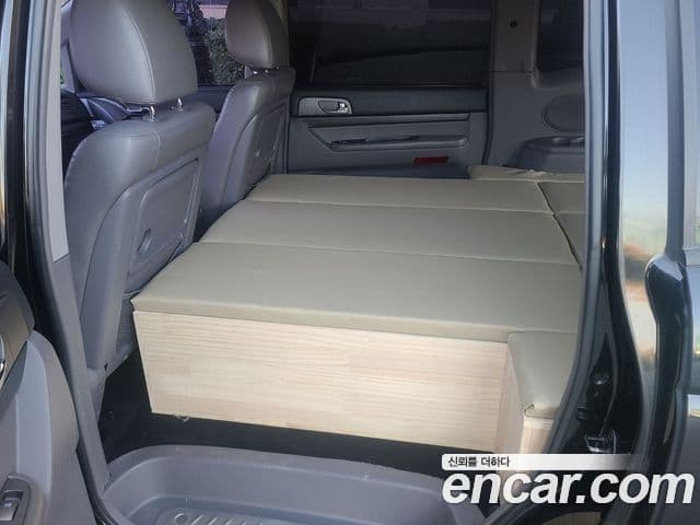 KG모빌리티(SsangYong) Korando 투리스모 4WD GT 9인승, 2014 13