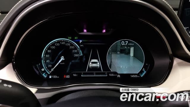 Genesis GV70, 2024 8