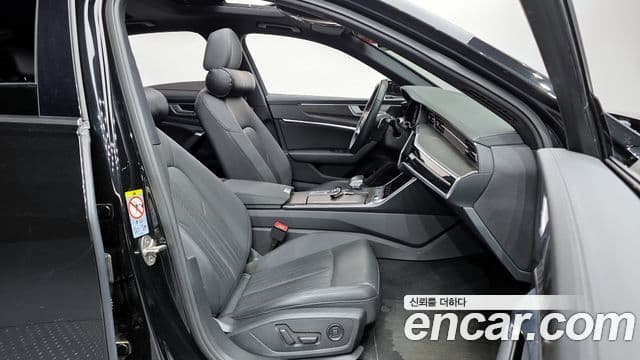 Audi A6 (C8) Premium, 2022 10