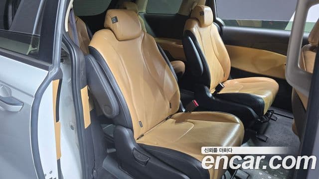 Kia Carnival 4세대 Prestige, 2023 12