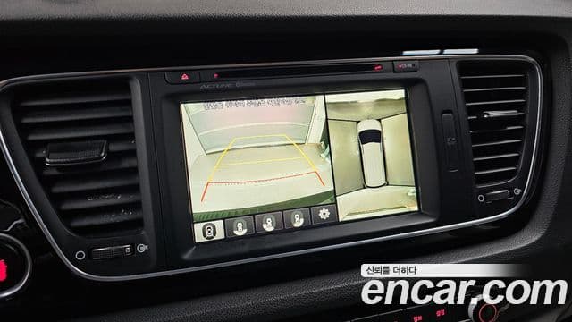 Kia All New Carnival Noblesse, 2015 17