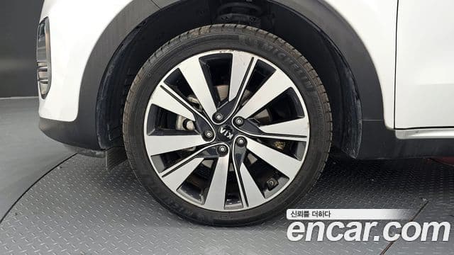 Kia Sportage 4세대 дизель 2.0 2WD Style Edition, 2018 все фото