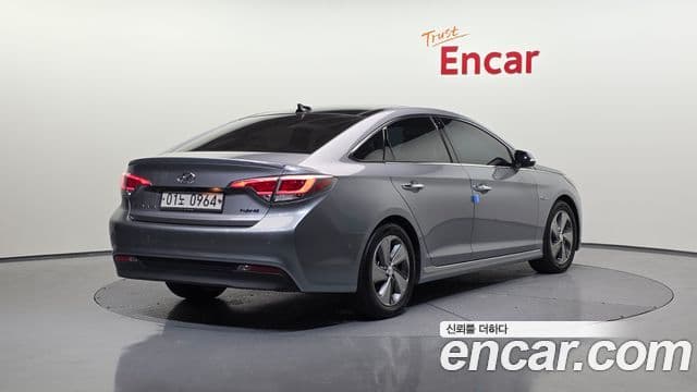 Hyundai LF Sonata гибрид Premium, 2016 2