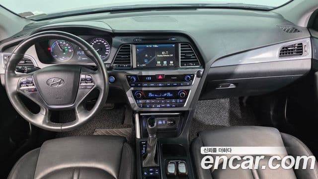 Hyundai LF Sonata гибрид Premium, 2016 7