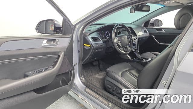 Hyundai LF Sonata гибрид Premium, 2016 10