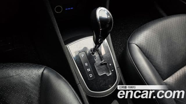 Hyundai Accent(новый кузов / новое поколение) Premier, 2012 9