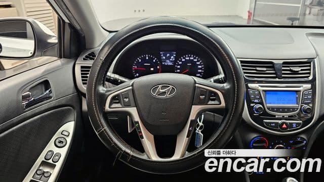 Hyundai Accent(новый кузов / новое поколение) Premier, 2012 13