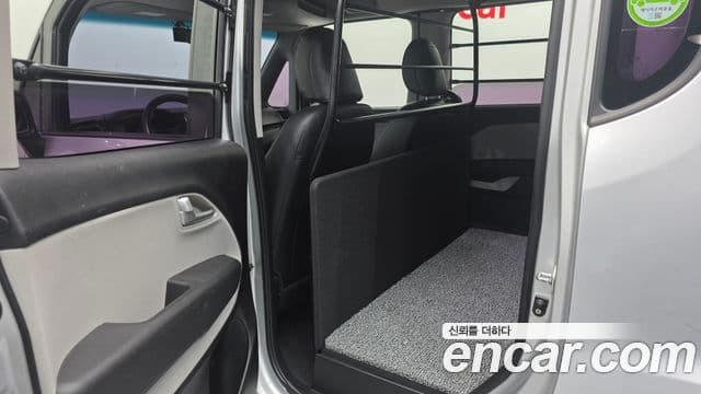 Kia The / новый New Ray фургон /, 2019 18