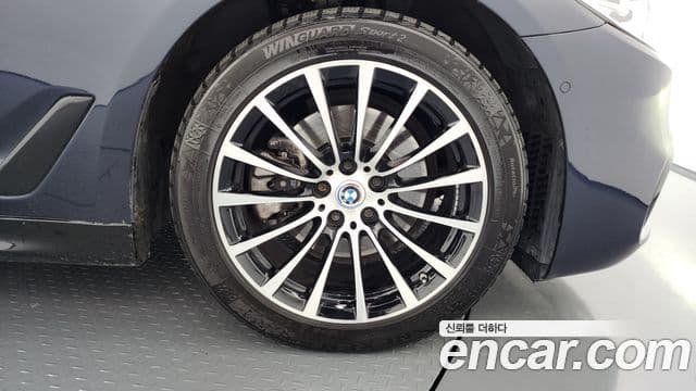 BMW 5시리즈 (G30) Luxury, 2018 все фото