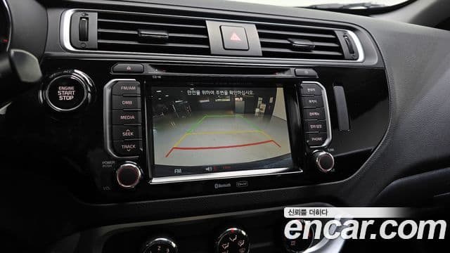 Kia The / новый New Pride Luxury, 2015 19