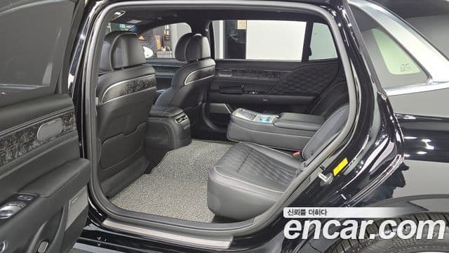 Genesis G90 (RS4) бензин 3.5 турбо e-S/C AWD LWB, 2023 11