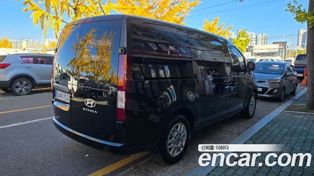 Hyundai Staria Modern, 2025 7