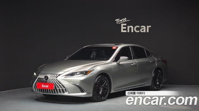 Lexus ES300h 7세대 Executive, 2026 1