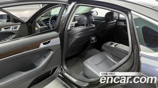 Genesis G80 Luxury, 2018 11