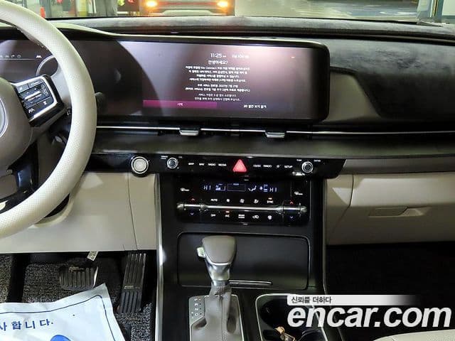 Kia Carnival 4세대 Prestige, 2023 11